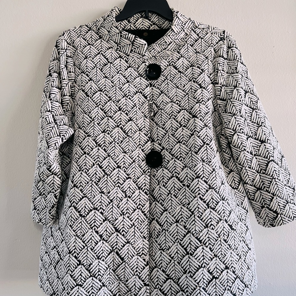 Chinese collar , elegant blazer
